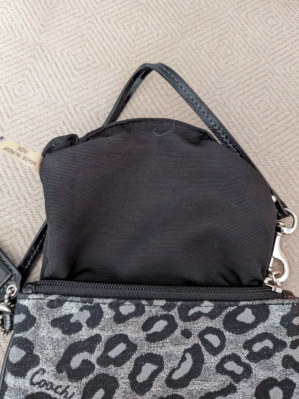 Coach Silver & Black Leopard Print Wristlet - Picture 5 of 6